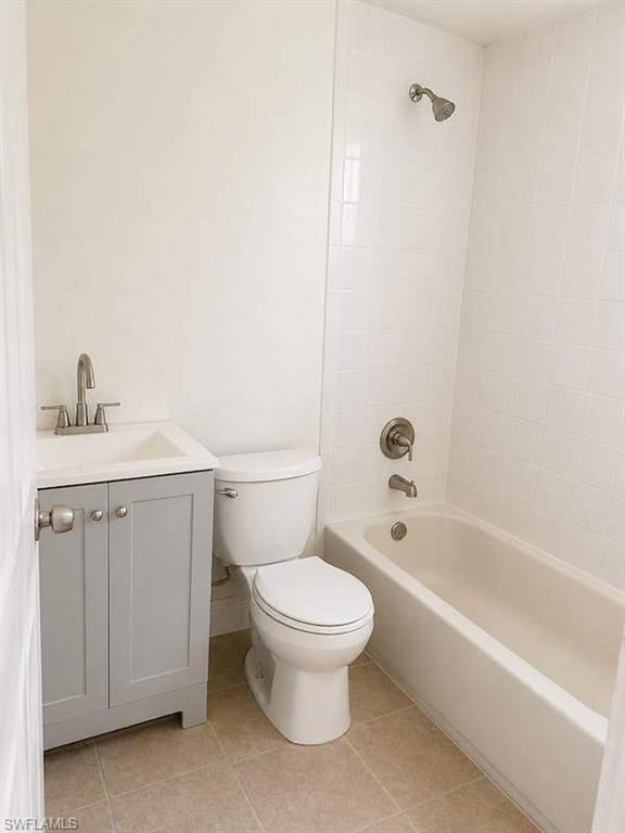 HENDRY ESTATES - Residential