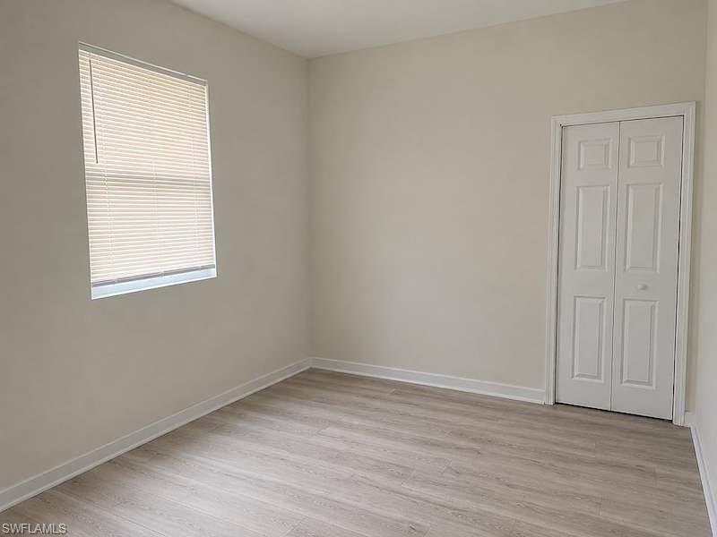 HENDRY ESTATES - Residential
