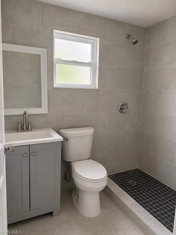 HENDRY ESTATES - Residential
