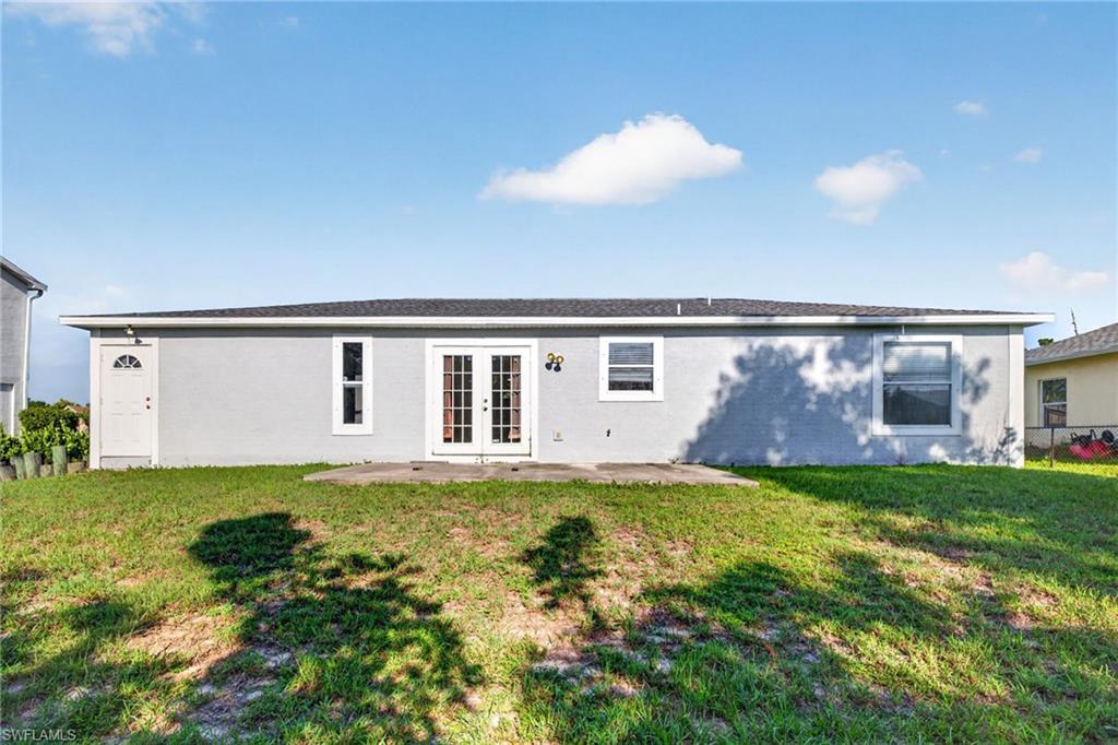 SAN CARLOS PARK - Residential