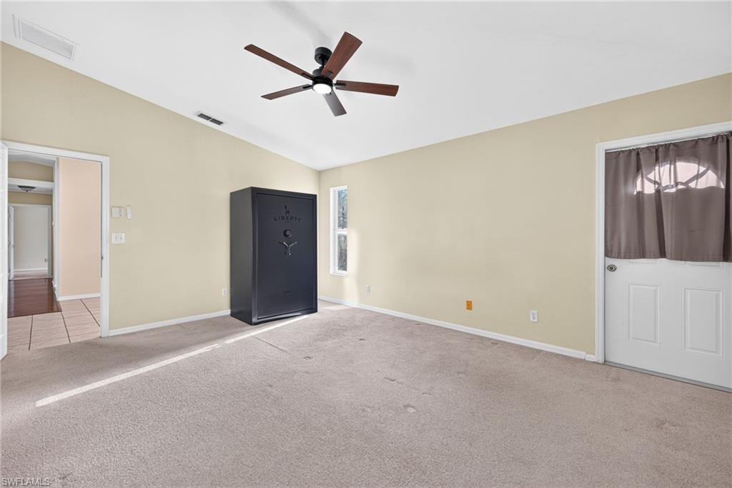 SAN CARLOS PARK - Residential