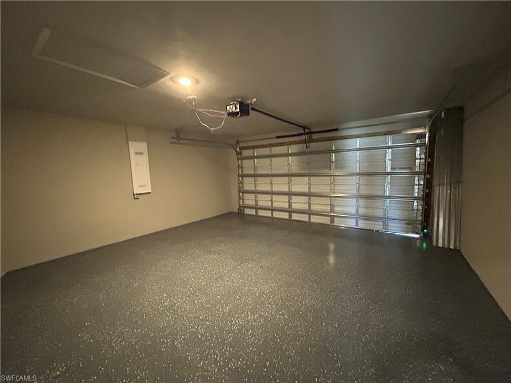 CAPE CORAL - Residential Lease