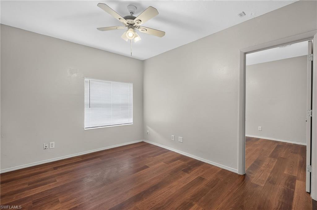 SAN CARLOS PARK - Residential