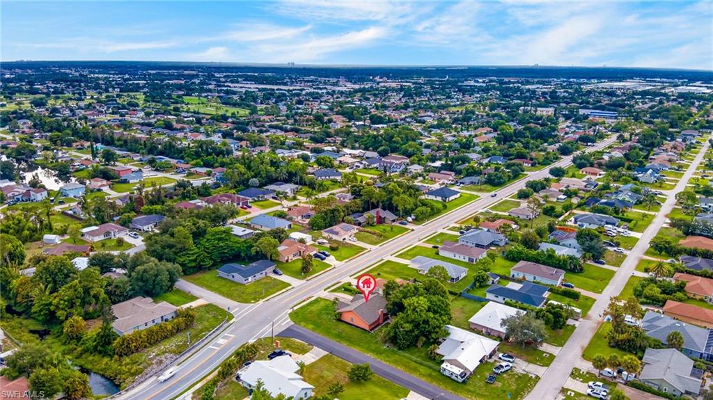 SAN CARLOS PARK - Residential