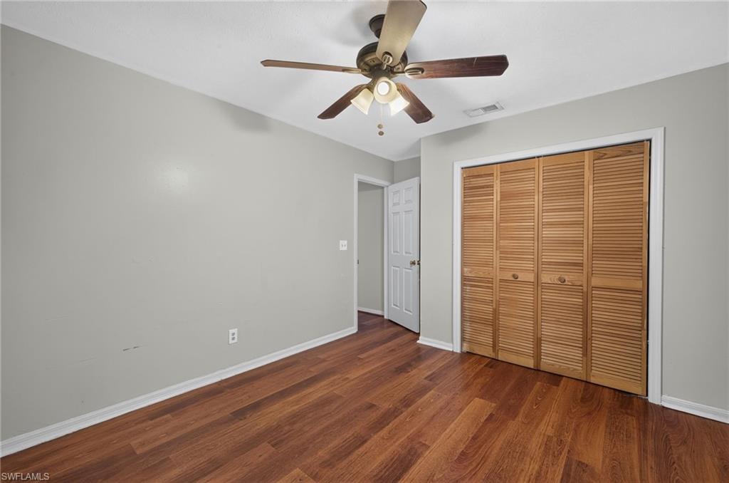 SAN CARLOS PARK - Residential