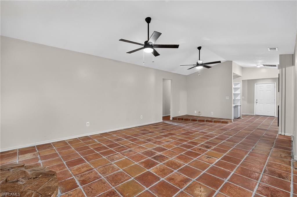 SAN CARLOS PARK - Residential