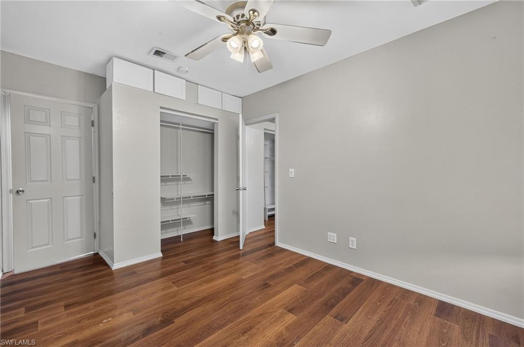 SAN CARLOS PARK - Residential