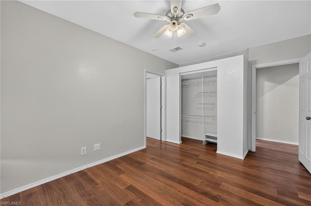 SAN CARLOS PARK - Residential