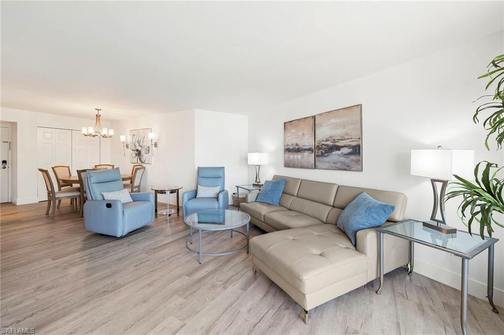 SOUTH SEAS - Residential