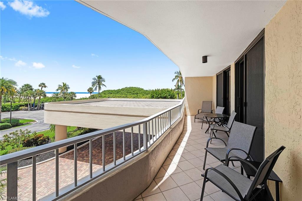 SOUTH SEAS - Residential
