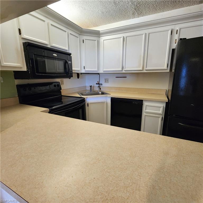 PINE RIDGE OF FORT MYERS VILLAGE - Residential