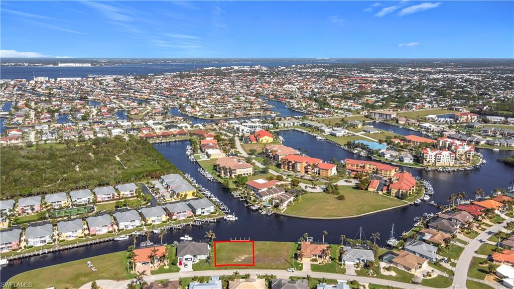 PUNTA GORDA ISLES - Land