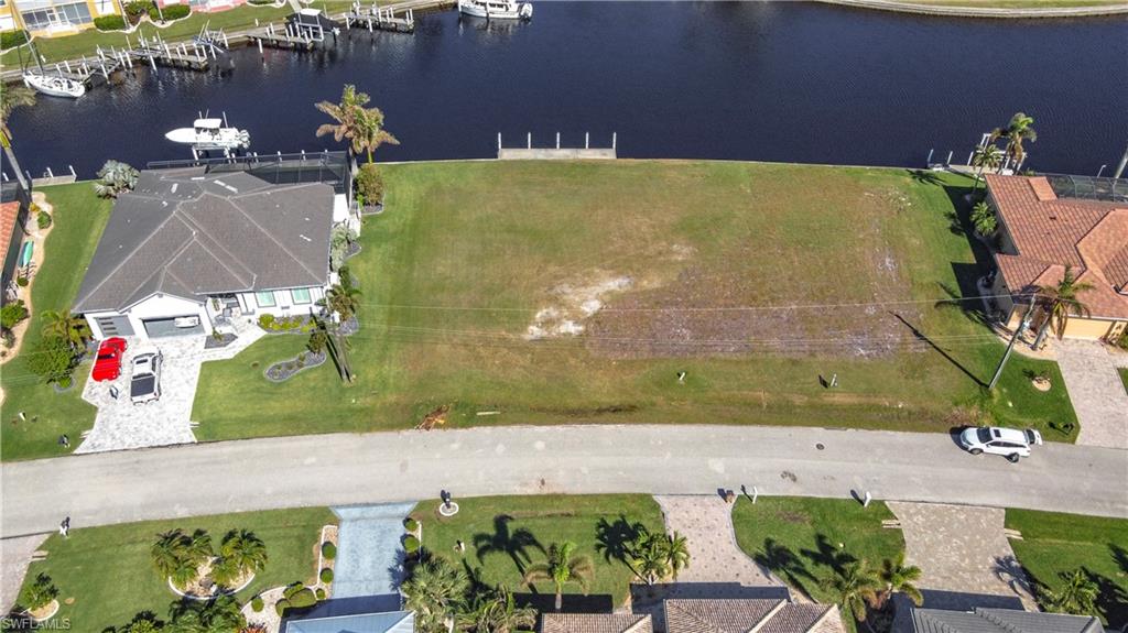 PUNTA GORDA ISLES - Land