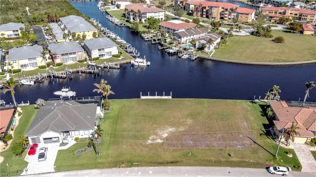 PUNTA GORDA ISLES - Land