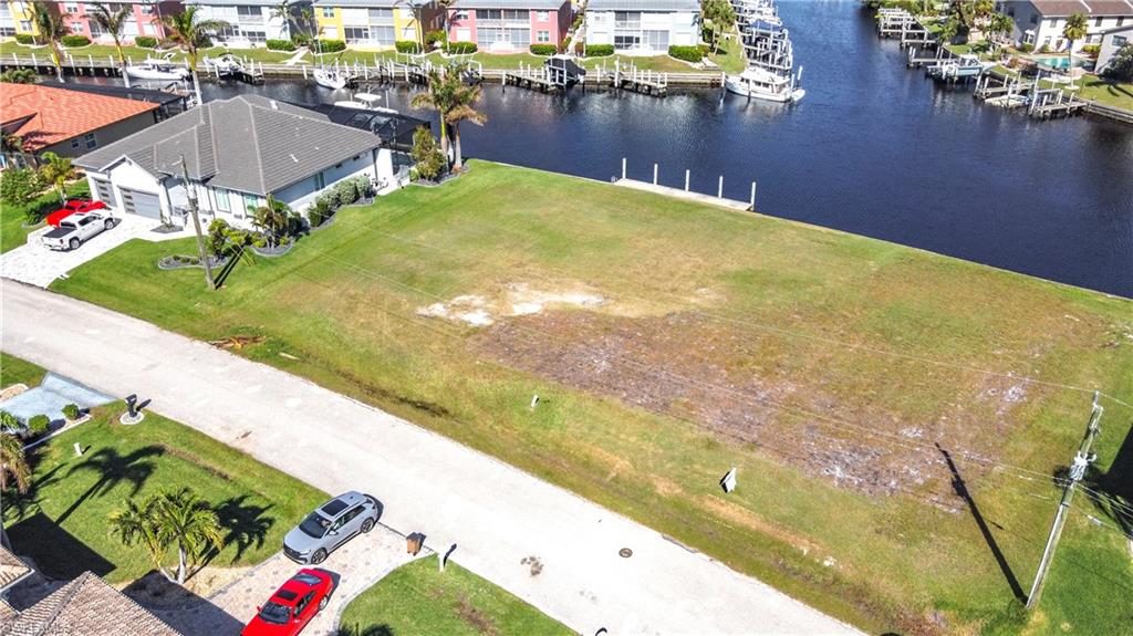 PUNTA GORDA ISLES - Land