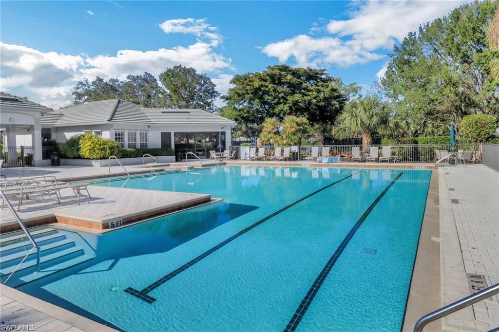 AUTUMN WOODS - Residential Lease