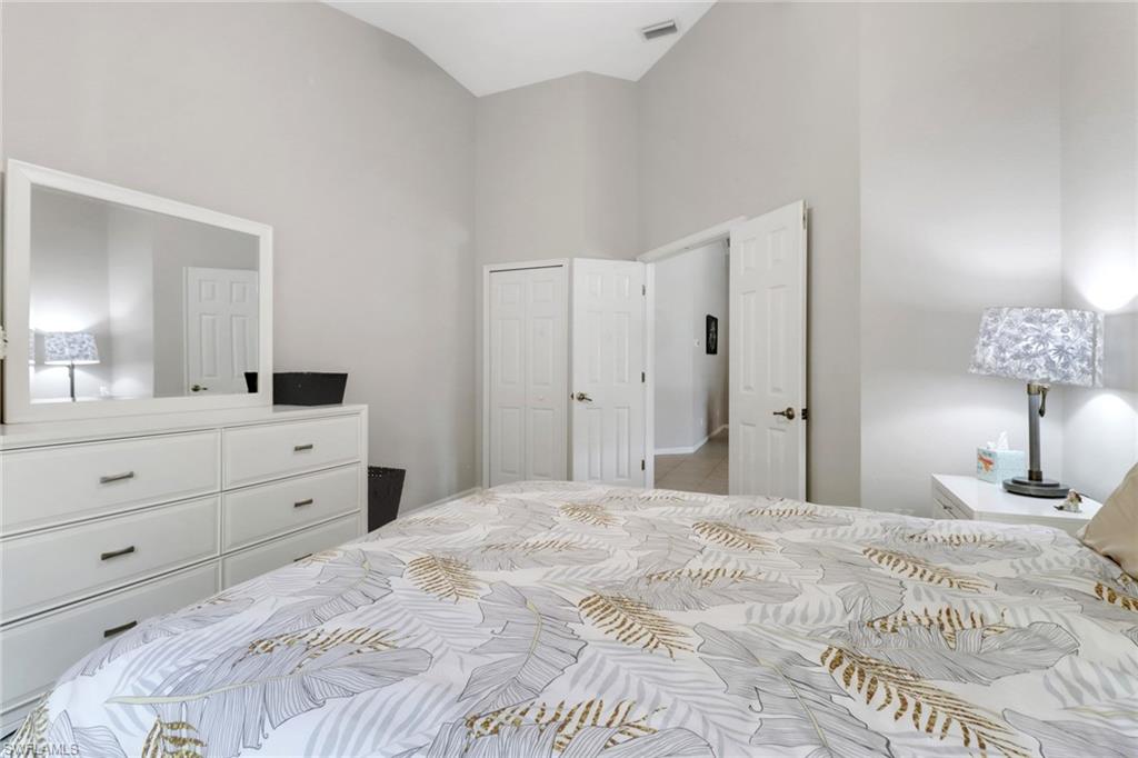 AUTUMN WOODS - Residential Lease