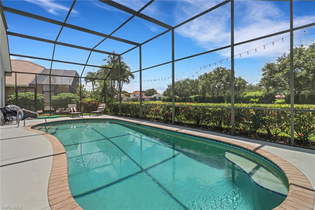 AUTUMN WOODS - Residential Lease