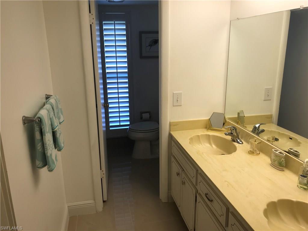 GLADES COUNTRY CLUB - Residential