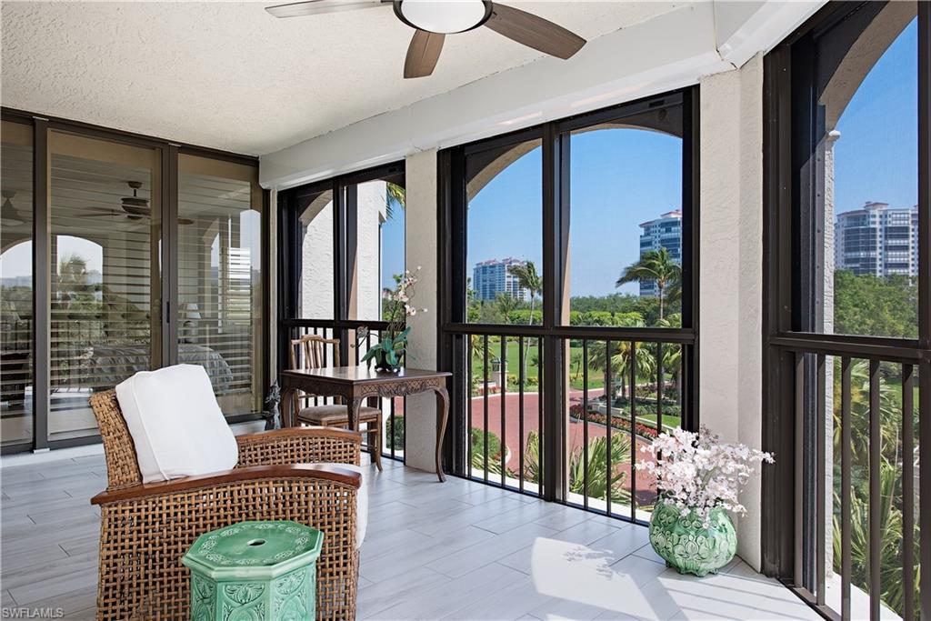 CARLYSLE AT BAY COLONY - Residential