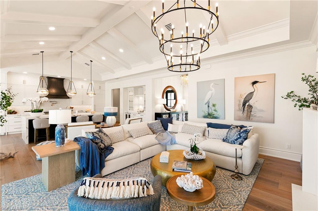MARCO BEACH - Residential