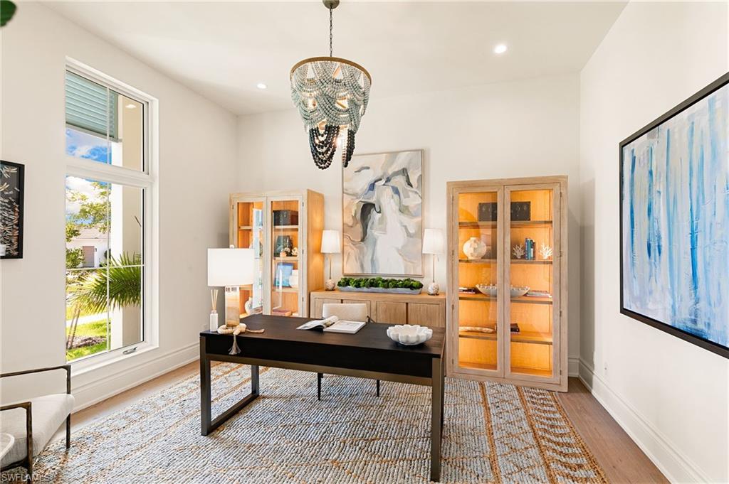 MARCO BEACH - Residential