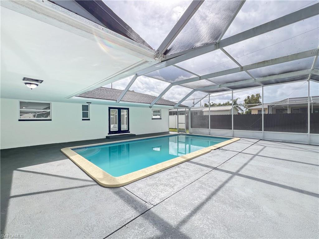 EDGEWATERS GARDENS - Residential