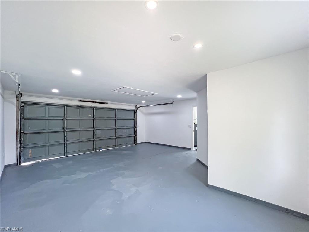 EDGEWATERS GARDENS - Residential