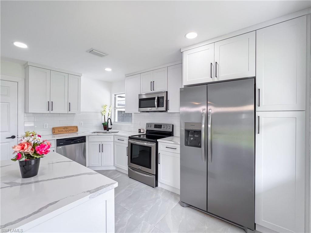 EDGEWATERS GARDENS - Residential