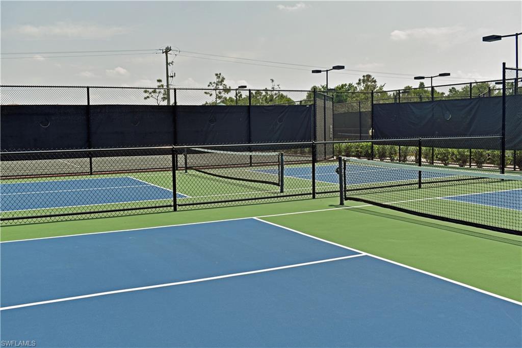 VILLAGES ON COURT SIDE - Residential