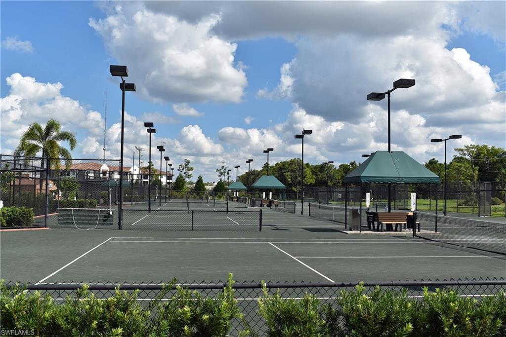 VILLAGES ON COURT SIDE - Residential