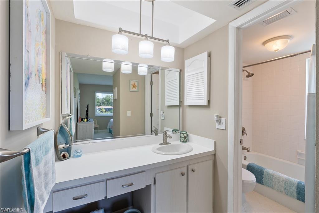GLADES COUNTRY CLUB - Residential