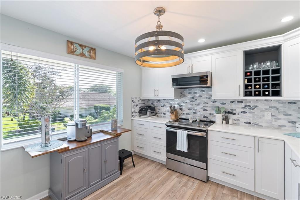 GLADES COUNTRY CLUB - Residential
