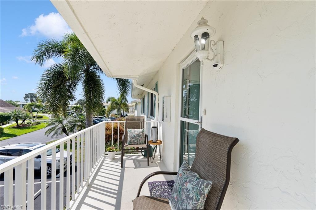 GLADES COUNTRY CLUB - Residential