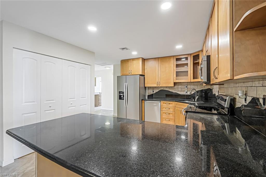 PORT CHARLOTTE - Residential
