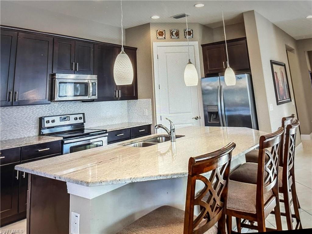 HAMPTON PARK - Residential Lease