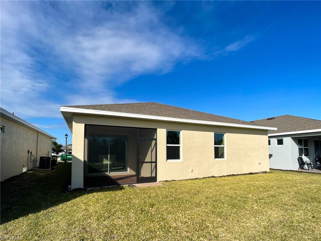 STONEWATER - Residential Lease