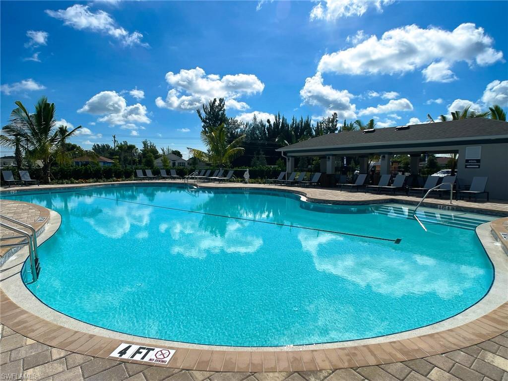 STONEWATER - Residential Lease