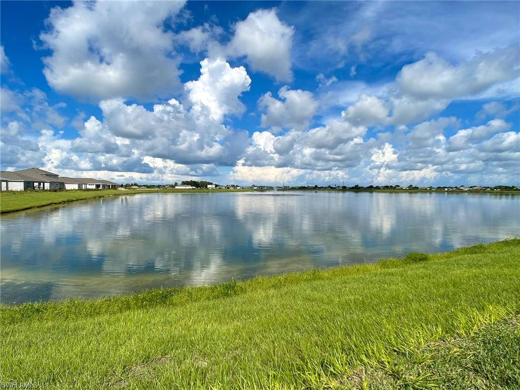 STONEWATER - Residential Lease