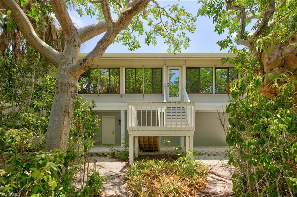 SANIBEL BAYOUS - Residential