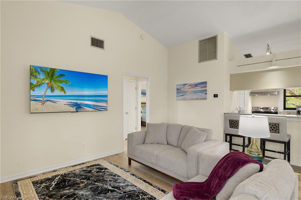 SANIBEL BAYOUS - Residential