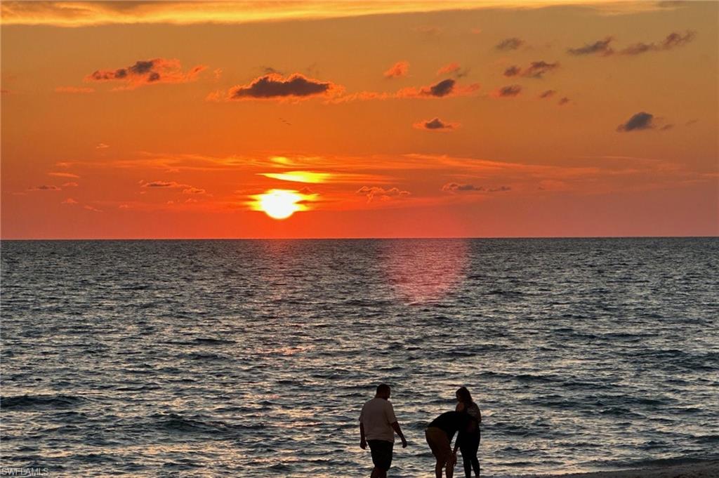 SANIBEL BAYOUS - Residential