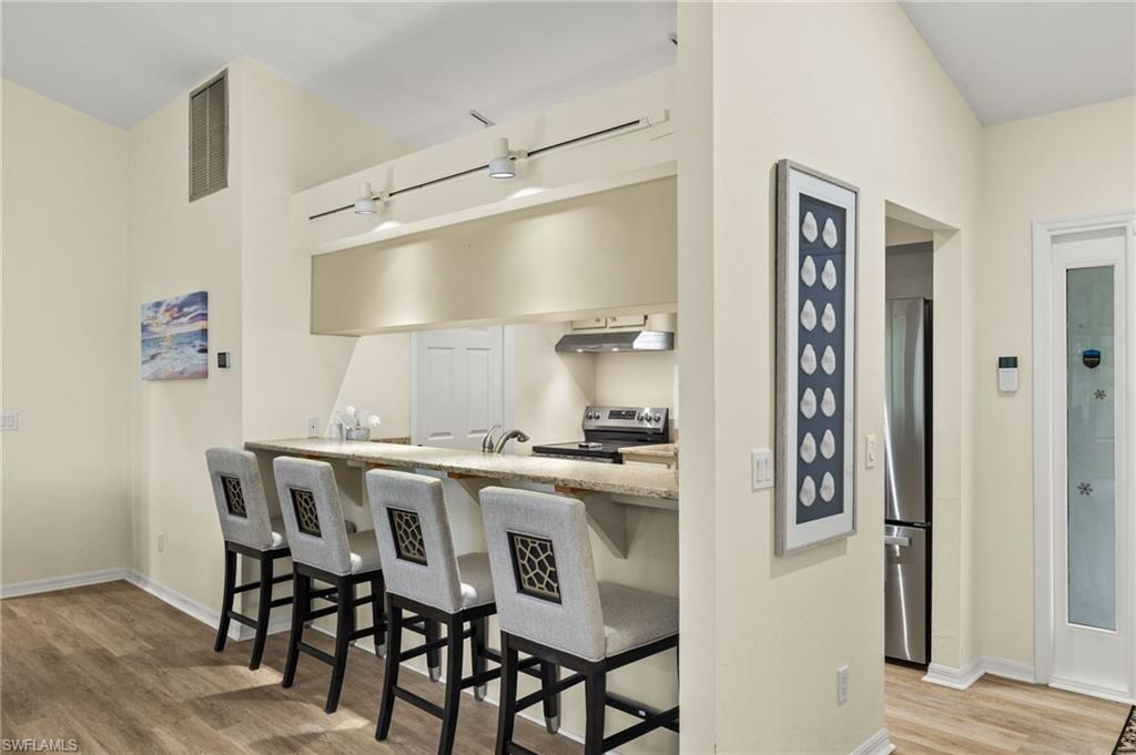 SANIBEL BAYOUS - Residential