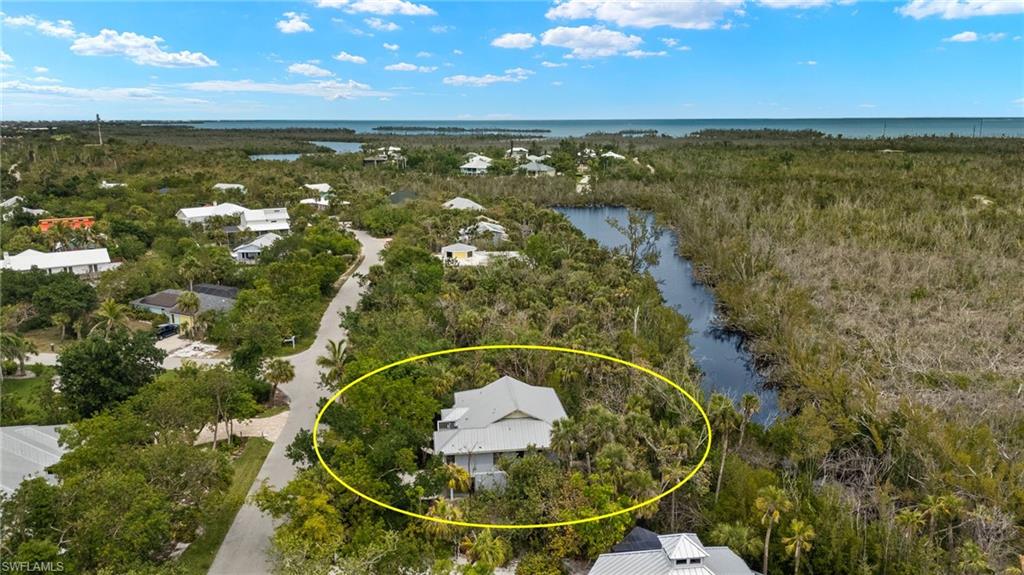 SANIBEL BAYOUS - Residential
