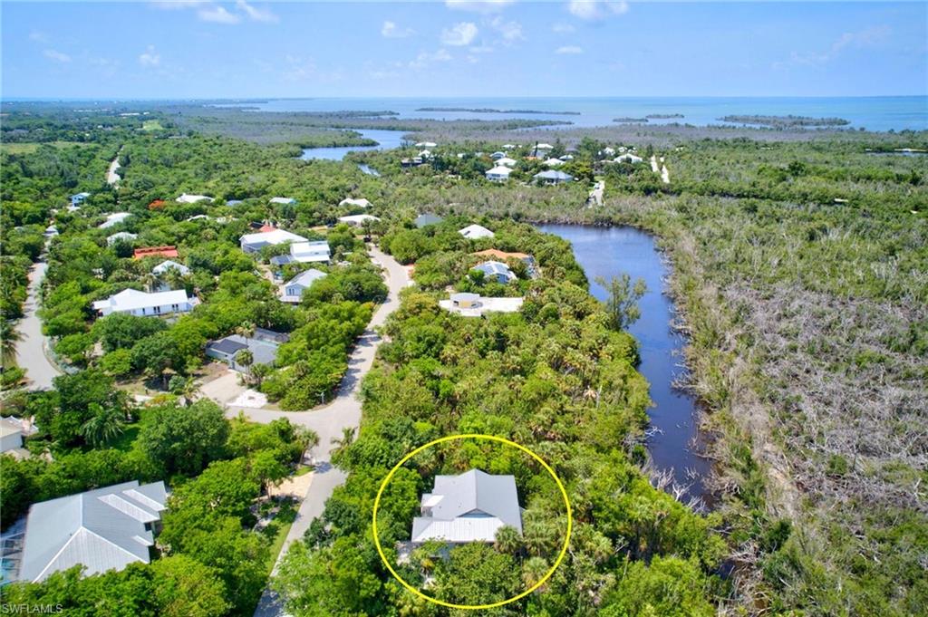 SANIBEL BAYOUS - Residential