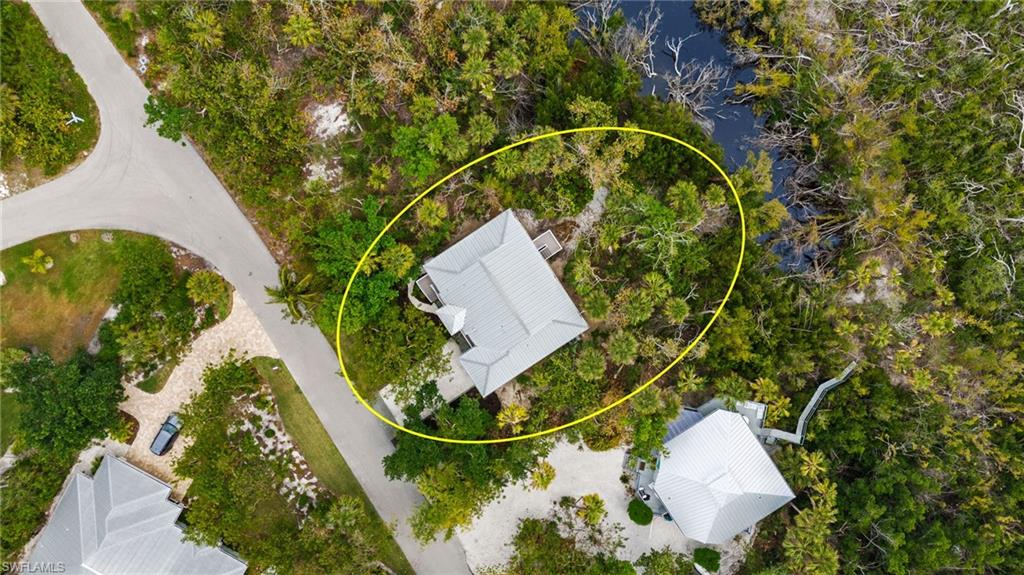 SANIBEL BAYOUS - Residential