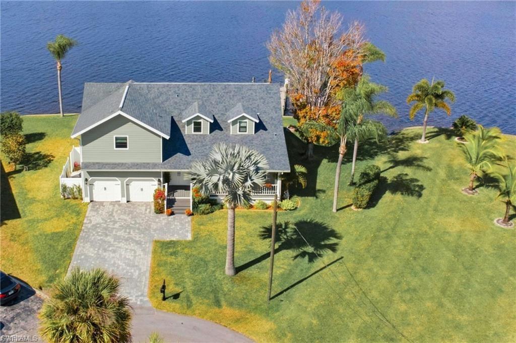 FORT MYERS SHORES - Residential