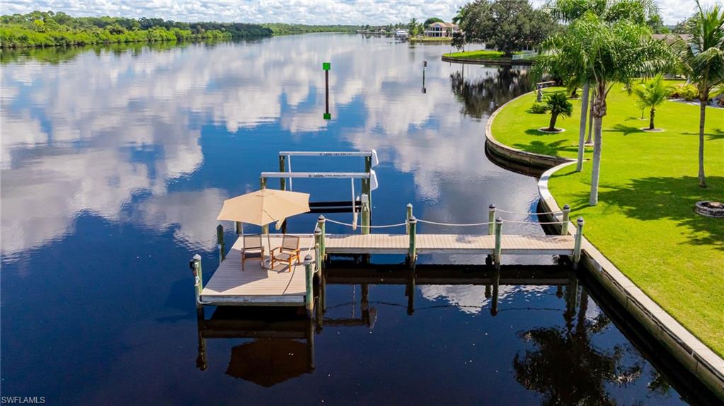 FORT MYERS SHORES - Residential
