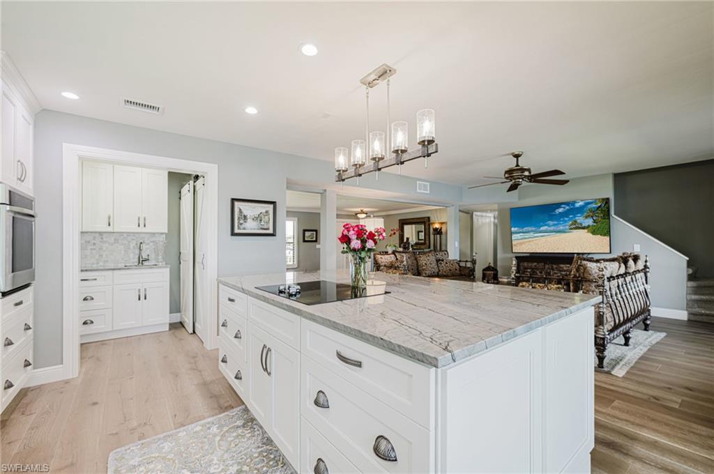 FORT MYERS SHORES - Residential