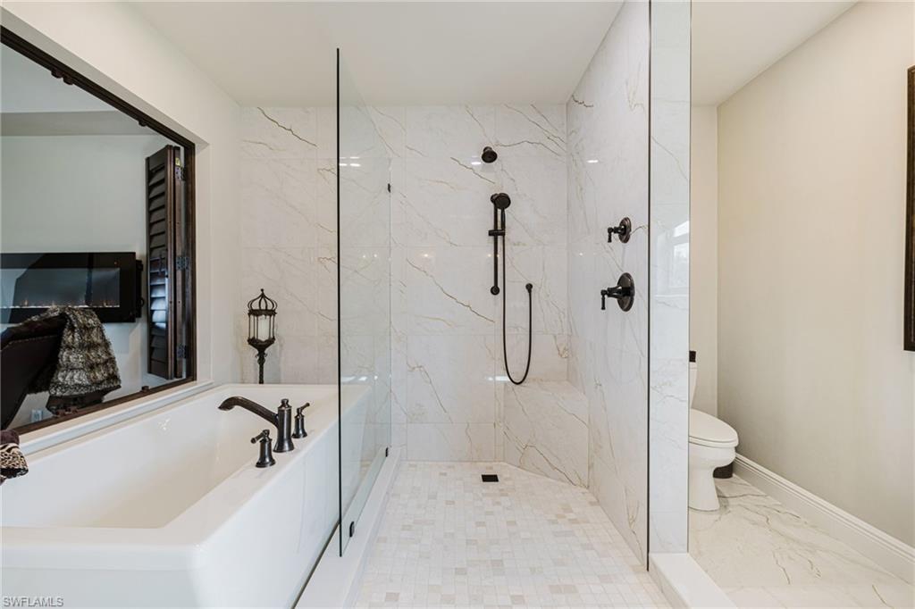 FORT MYERS SHORES - Residential